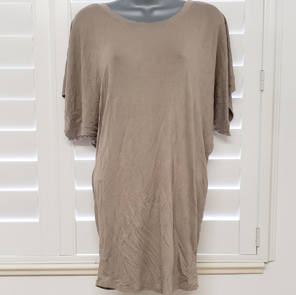 Taupe Short Sleeve Boat Crew Neck - Picture 11 of 11